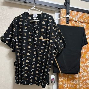 New Orleans Saints scrub set 2X- unisex